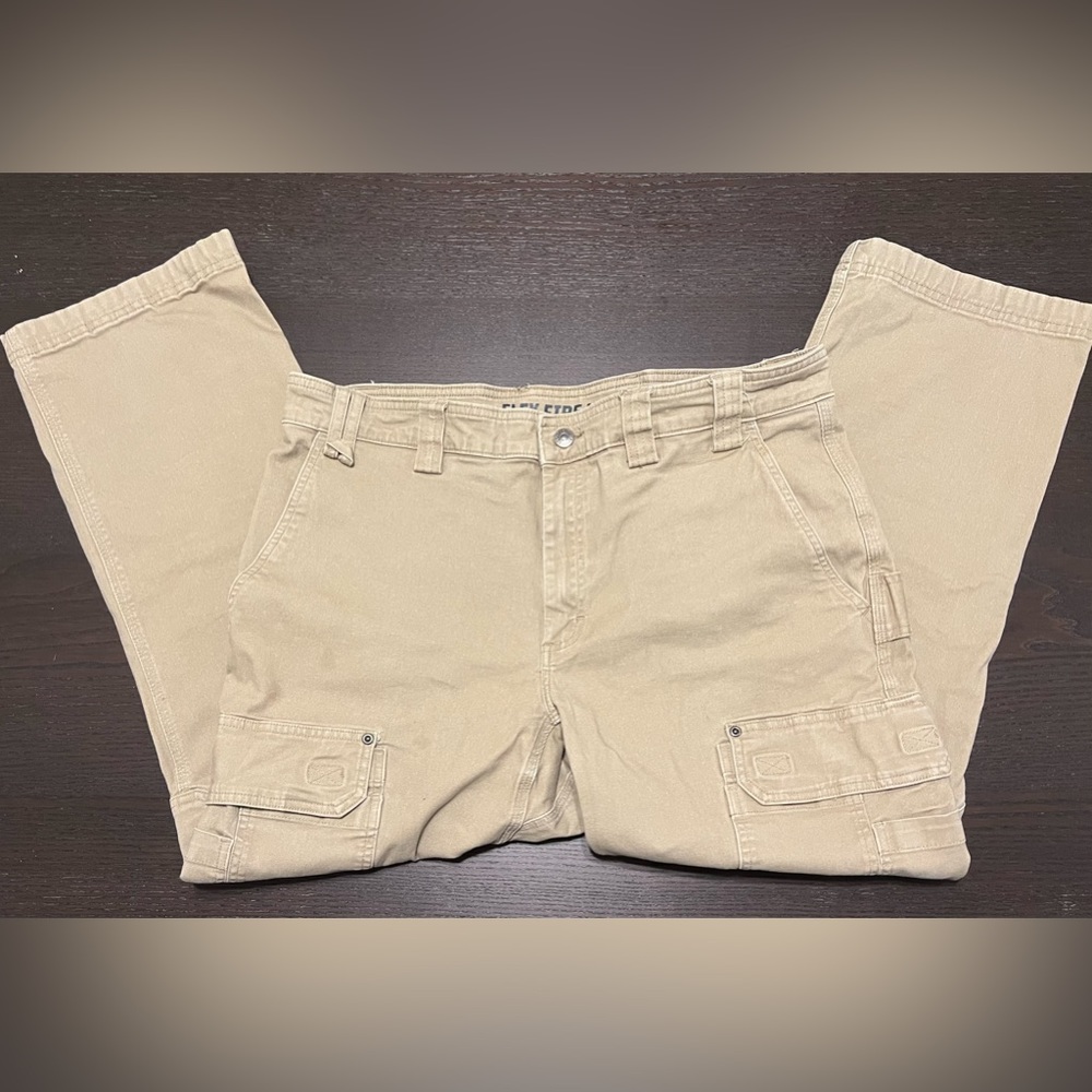 duluth cargo pants